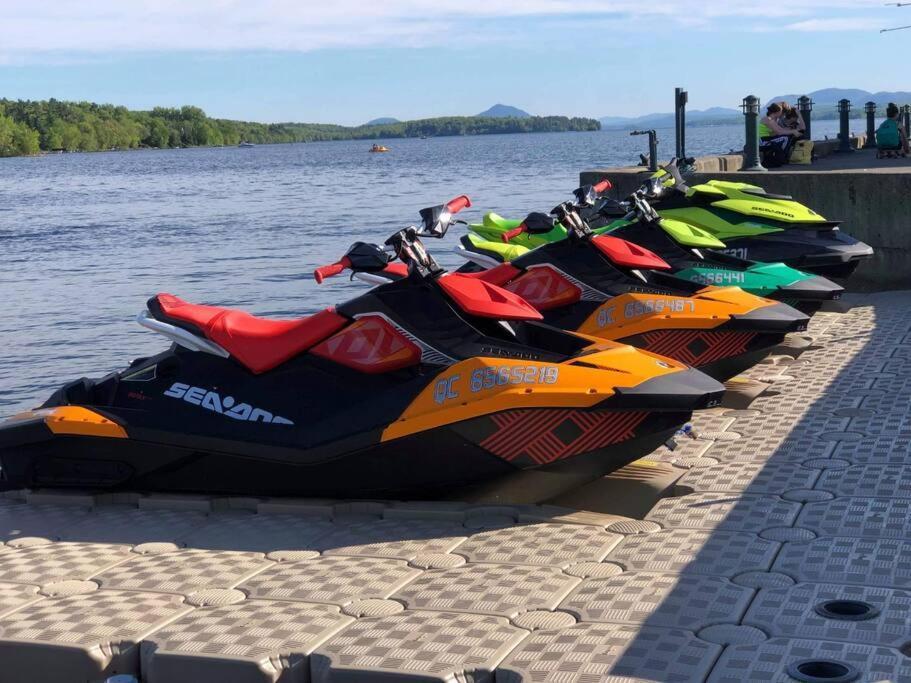 *Nouveaute* Foyer Au Bois, Plage, Montagne Et + Magog Exterior foto